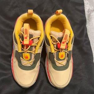 Little kids Air Max size 13